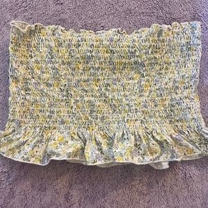 NEW adorable floral ruffle tube top